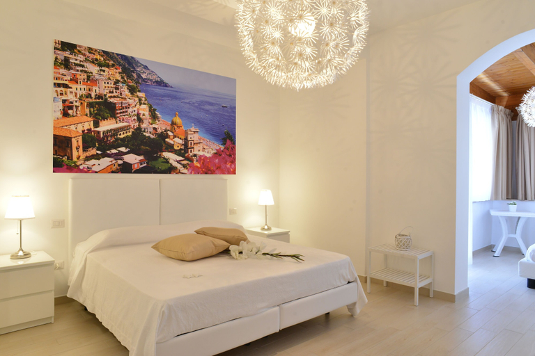 Bedroom 4, Villa Miriam, Napoli
