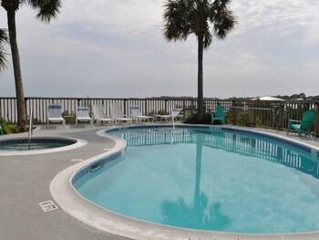 5, Seahorse Landing, Levy