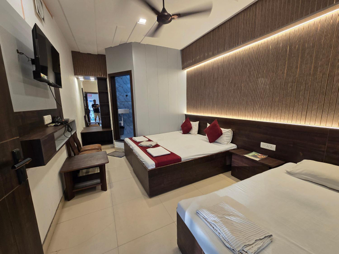 Bedroom 3, Hotel Vrindavan, Agra