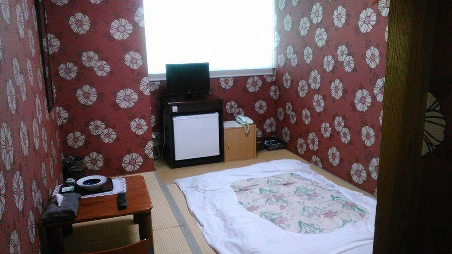 Bedroom 1, Business Hotel Mikuni (Goto), Gotō