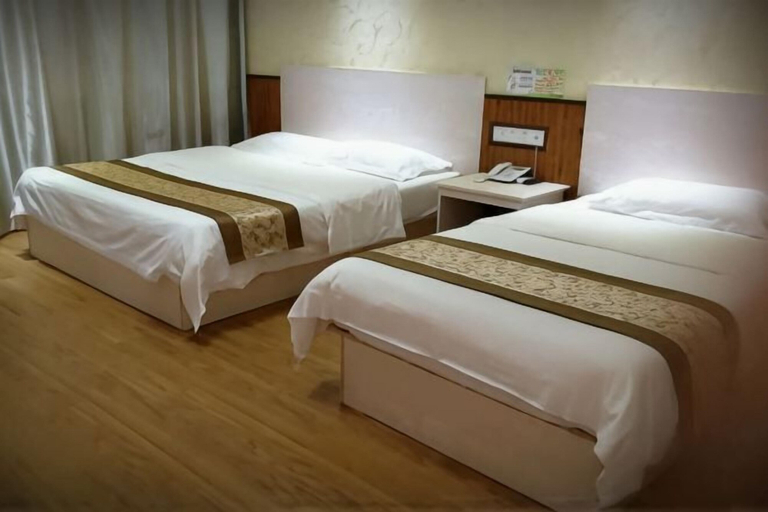 Bedroom 2, Fangxian Shuyue Business Hotel, Shiyan