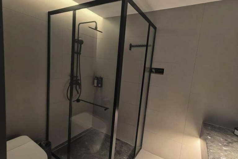 Bathroom 4, Hua Zhe Hotel, Nanchang