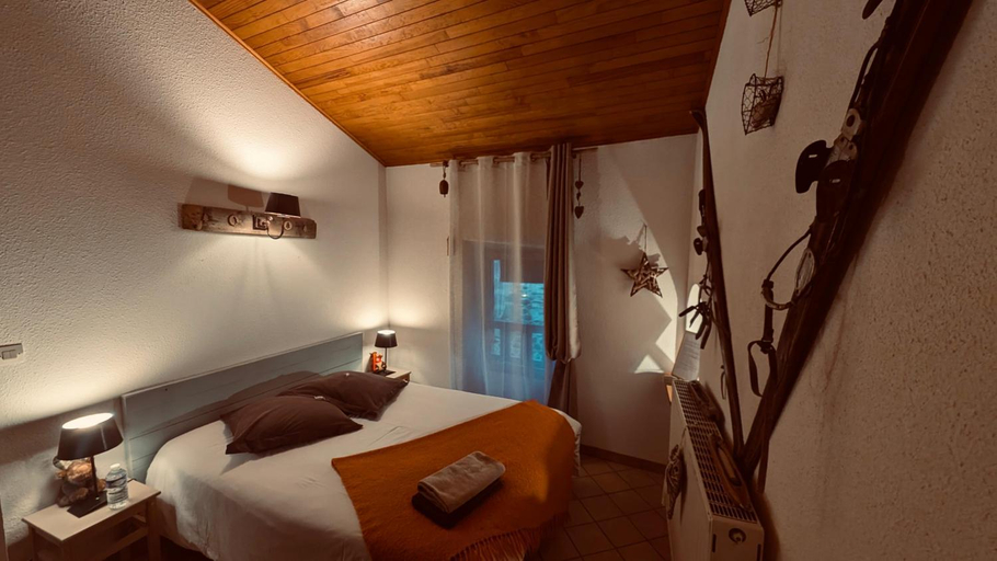 Others 3, CHAMBRES D'HOTES L'ANTONIN, Isère