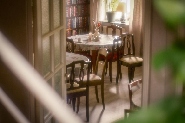 Food & Drinks 4, Bed and books pa Osterlen, Ystad