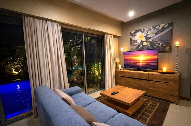 Others 5, Tropical villa