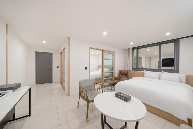 Bedroom 3, Mokpo Hotel Rium, Muan