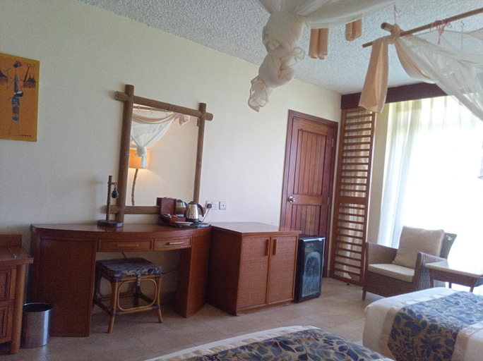 Others 5, Ledger Plaza Bahari Beach, Kinondoni