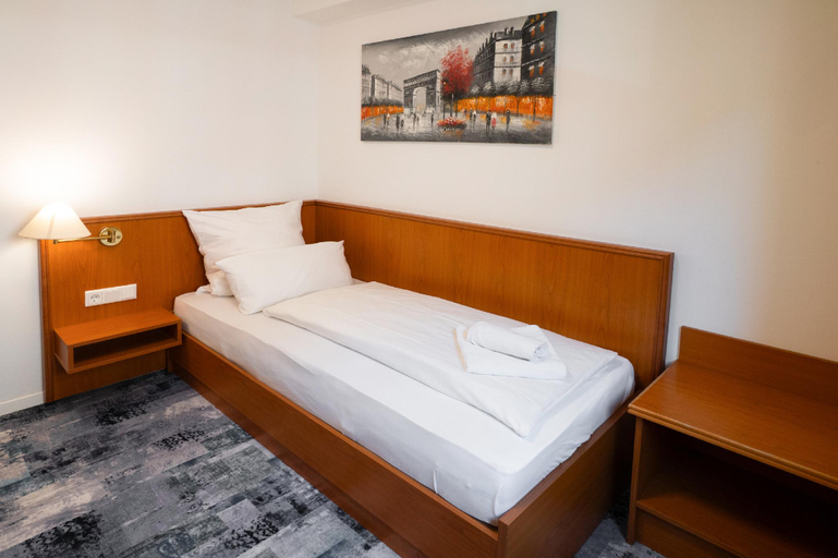 4, Hotel zur Post, Herne