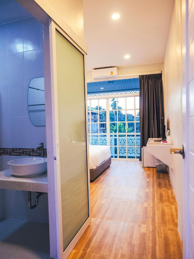 Bathroom 3, Promporn Boutique Hotel, Muang Nan