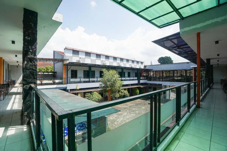 Others 5, Hotel Zalma Batu, Malang