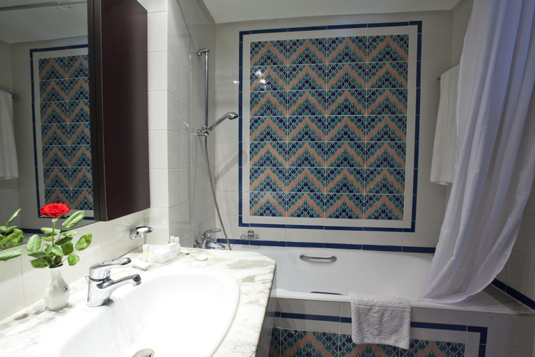 Bathroom 5, El Mouradi Palm Marina – Couples and Family Only, Hammam Sousse
