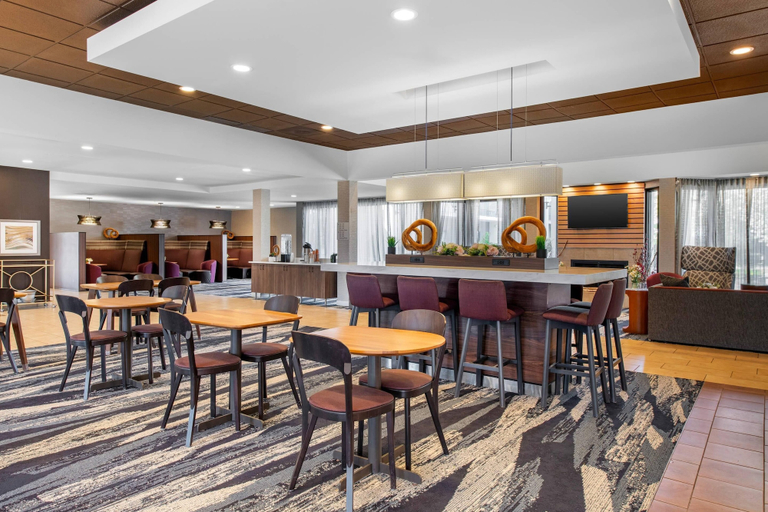 Food & Drinks 4, Comfort Inn & Suites Eden Prairie - Minneapolis Southwest, Hennepin