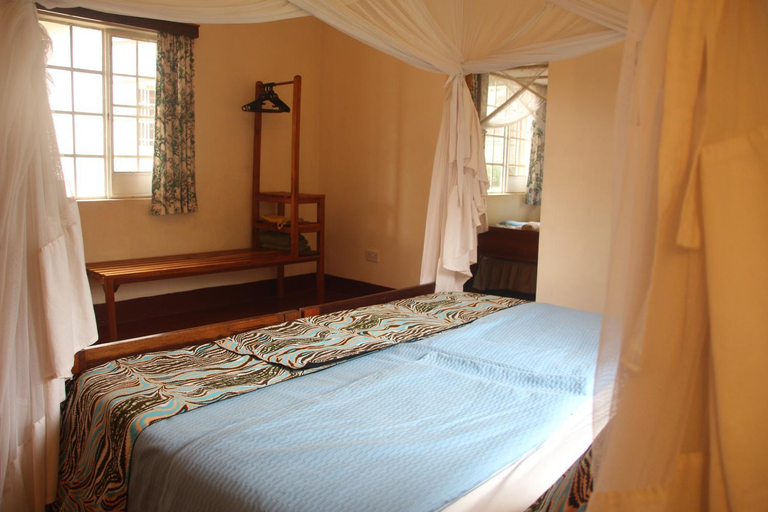 Bedroom 4, Marangu Hotel, Moshi Rural
