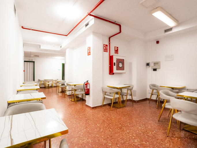 Food & Drinks, Just Hostel Capsules, Alicante