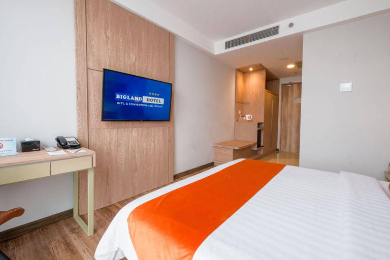 bedroom 10