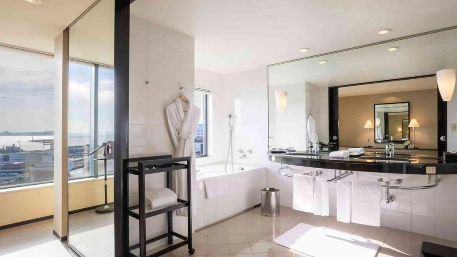 Bathroom 3, Hoshino Resorts RISONARE Osaka, Osaka