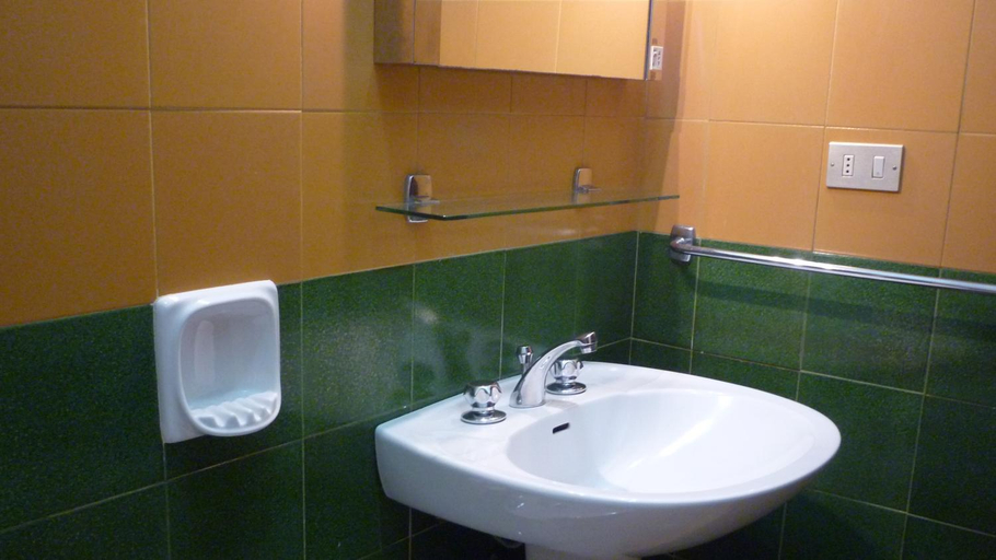 Bathroom 2, Appartamenti Villaggio Gallura, Olbia-Tempio