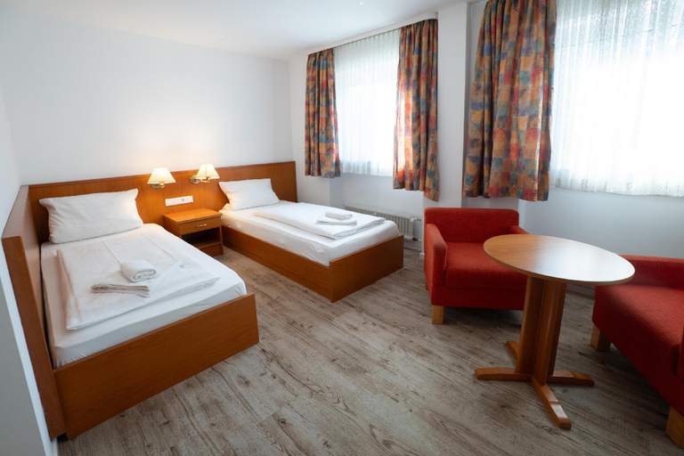 3, Hotel zur Post, Herne