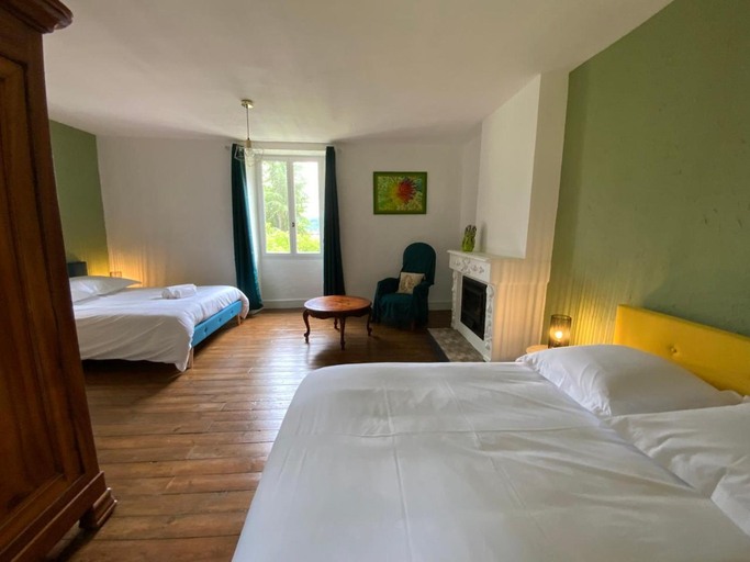 Bedroom 3, Chateau d'Argentonesse, Dordogne