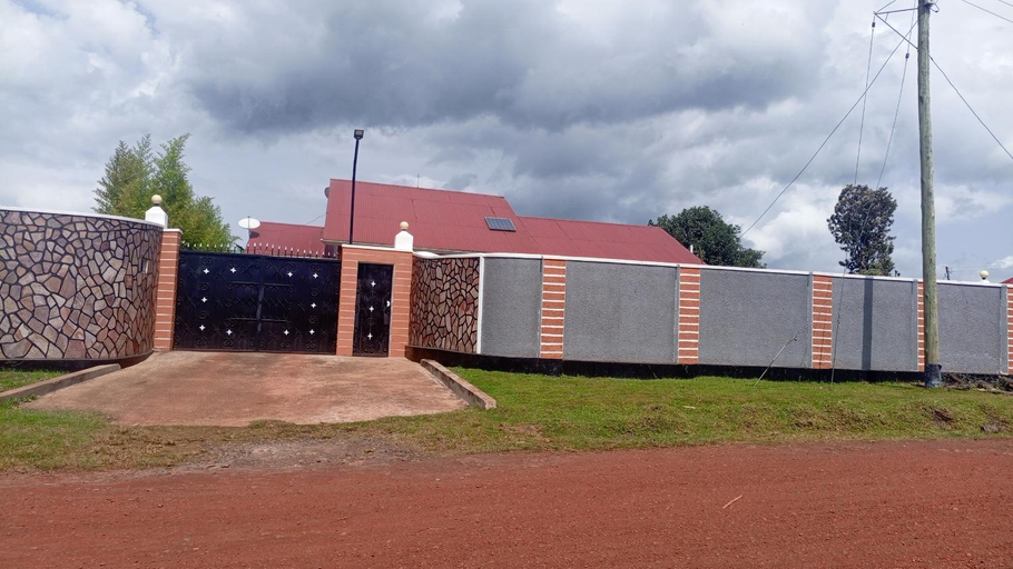 Exterior & Views 4, Agape House, Kisoro