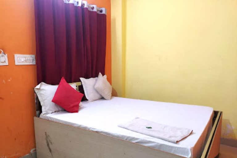 Others 2, Trinayani Guest House, Birbhum