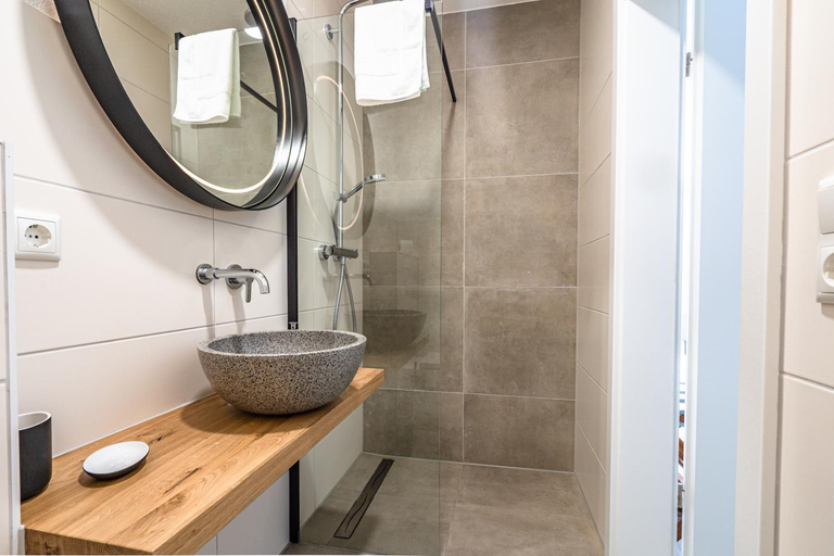 Bathroom 2, stuub langenbach, Breisgau-Hochschwarzwald