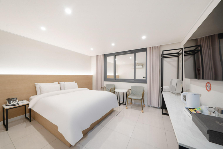 Bedroom 2, Mokpo Hotel Rium, Muan