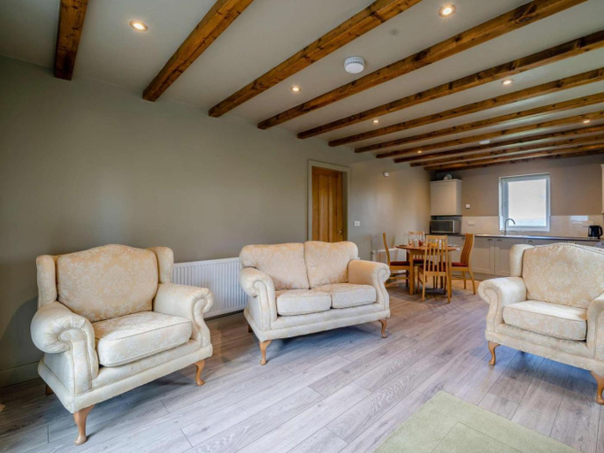 Others 4, 2 Bed in Lancaster oc-82857, Lancashire