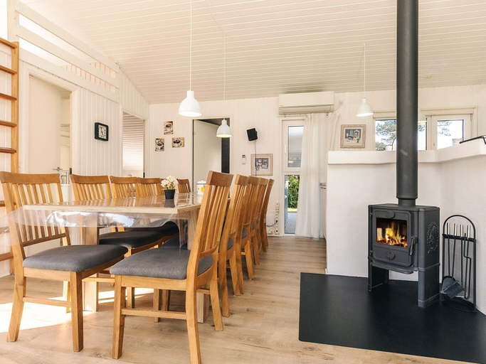 Food & Drinks 5, 4 star holiday home in Væggerløse, Guldborgsund