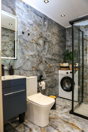 Bathroom 2, Golden Living apartments, East Macedonia and Thrace