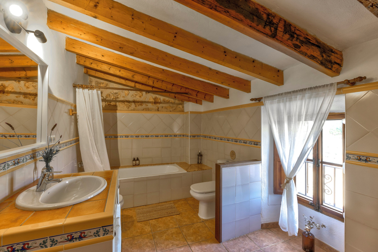 Bathroom 4, Finca Son Pieras, Baleares