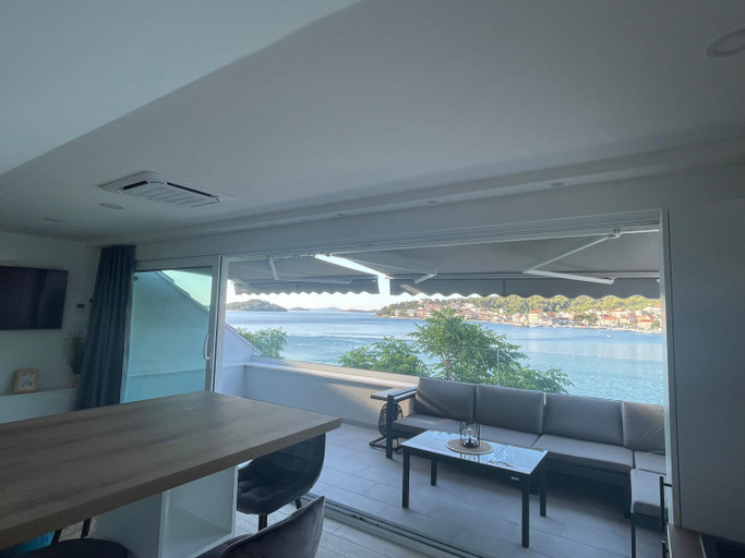Others 4, Tisno Central Apartments 2, Tisno