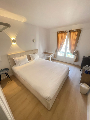 Bedroom 5, Apparthôtel New Palmarium, Pyrénées-Orientales