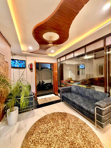 3, Shiv Dham Palace, Varanasi