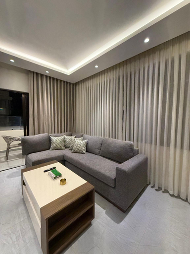 5, 001 JRE apartment with stunning boulevard veiw, Wadi Essier