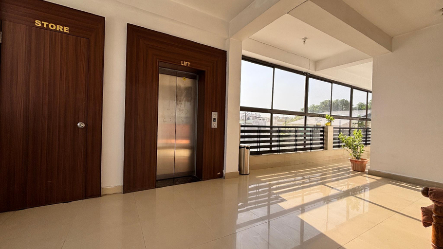 Public Area 2, White Pearl - Jabalpur, Jabalpur