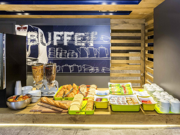 Food & Drinks 5, ibis budget Lorient Caudan, Morbihan