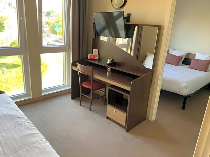 Bedroom 3, Appart'City Classic Arlon Porte du Luxembourg, Luxembourg