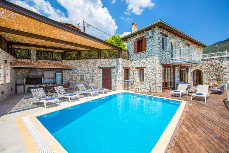 Others 3, Villa Rachi, Ionian Islands