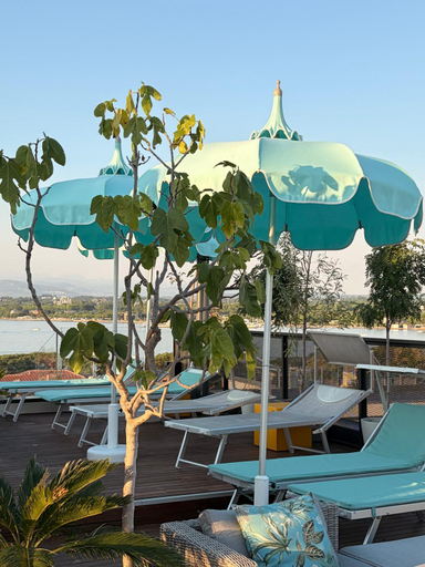 Sport & Beauty, Plaza Lago di Garda Rooms - Rooftop, Lakeview & Jacuzzi, Verona