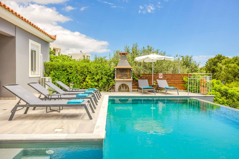 5, Villa Angela Lourdas, Ionian Islands