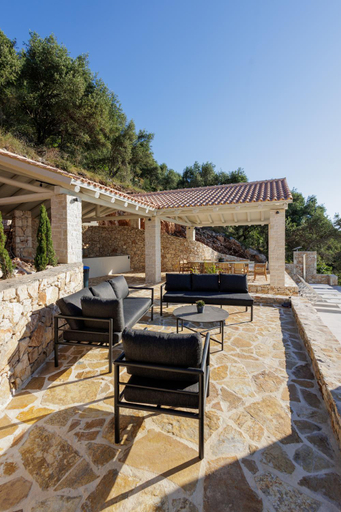 2, Villa Nisaki, Ionian Islands