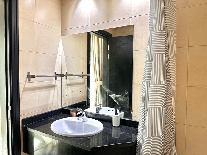 Bathroom 4, 2 Bedroom APT in Elite Sports Residence, Dubai