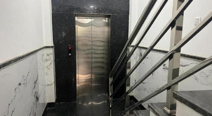 Others 5, Hotel Shree, Kota