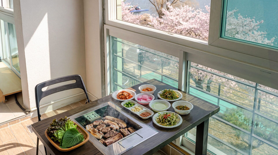 Food & Drinks 5, Gapyeong Eos Pension, Gapyeong