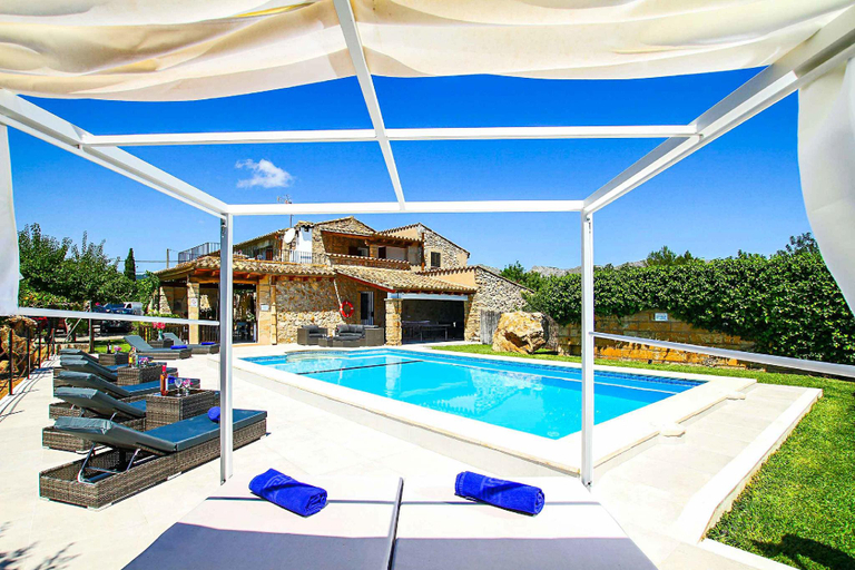 Sport & Beauty 4, Villa Crever, Baleares
