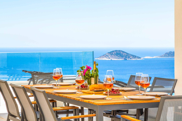 Food & Drinks 3, Villa Cornelia, Kaş