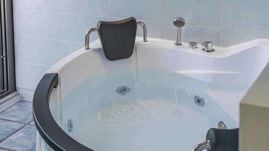 Room 5, Goseong Lahene Poolvilla H, Goseong