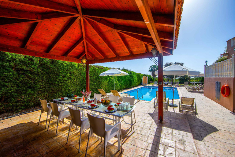 Food & Drinks 5, Villa Polyxeni