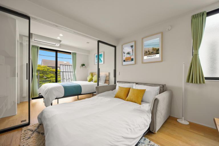 Room 4, Zushi Beach Terrace 2F, Zushi